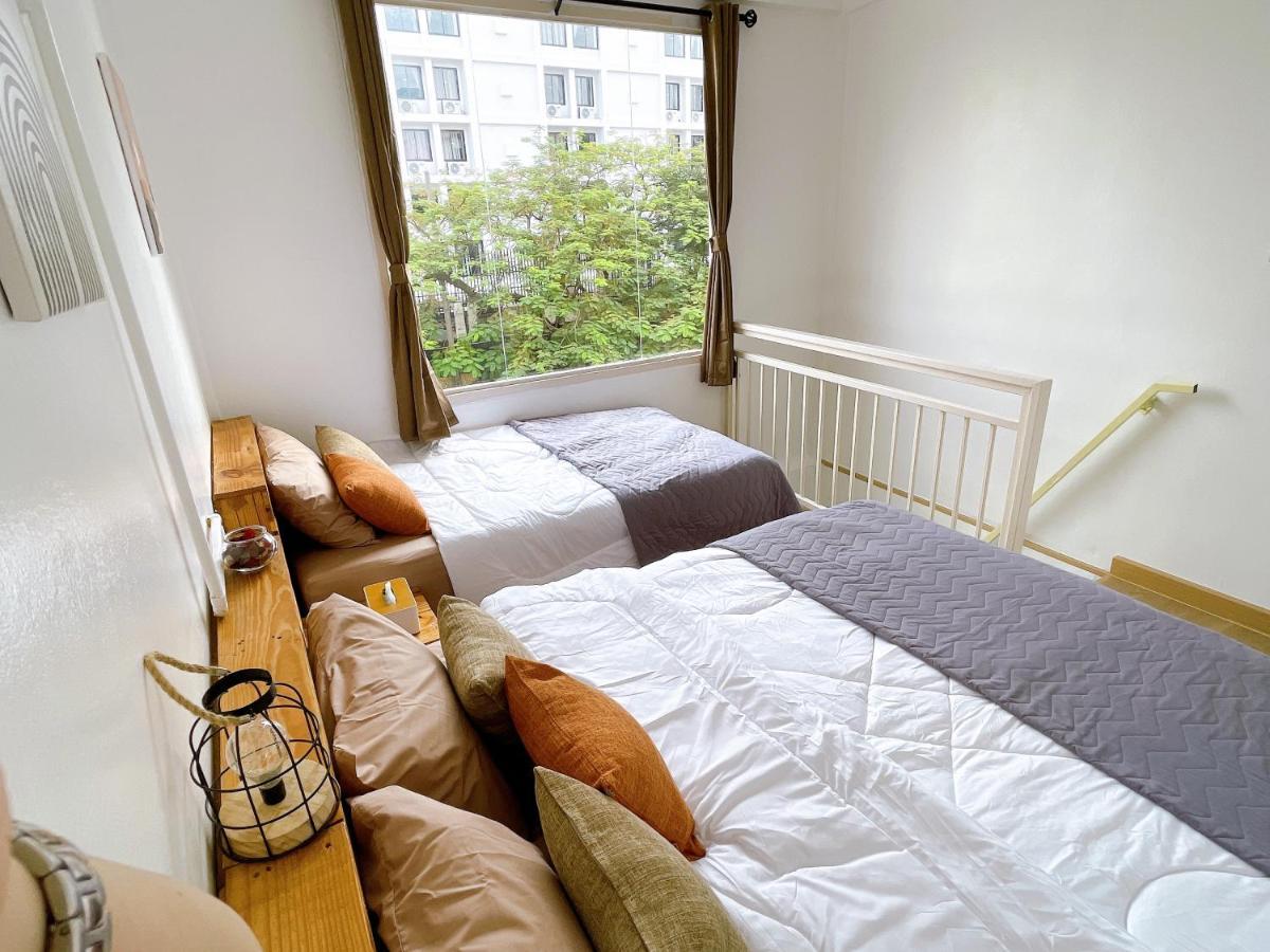 Lively And Cozy Canal House ,Entire House Банкок Екстериор снимка